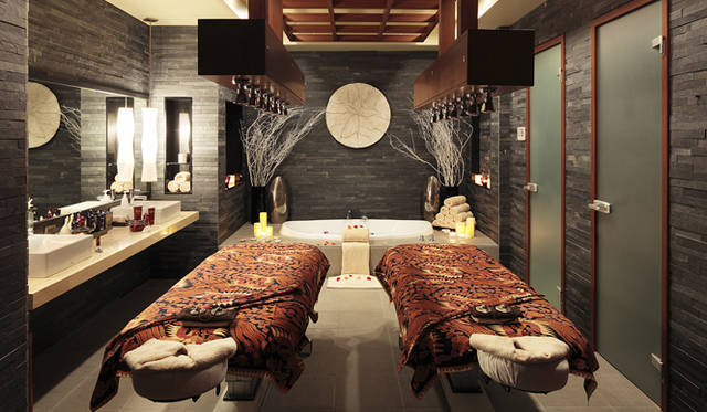 FOUR SEASONS HOTEL Tokyo at Chinzanso｜フォーシーズンズホテル椿山荘 東京　　115m2という広さを誇る大型VIPルーム『湧水（ゆうすい）』