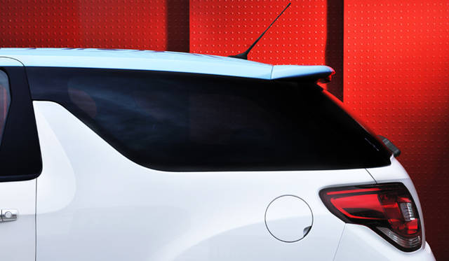 <b>CITROEN DS3｜シトロエン DS3</b>