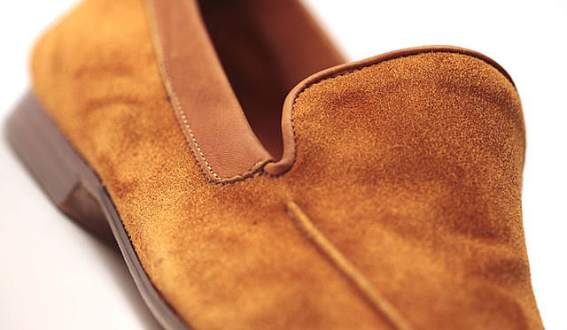 JOHN LOBB｜ルームシューズ チェストナッツ（ゴールド）