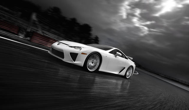 <em>LEXUS LFA｜レクサス LFA</em>
