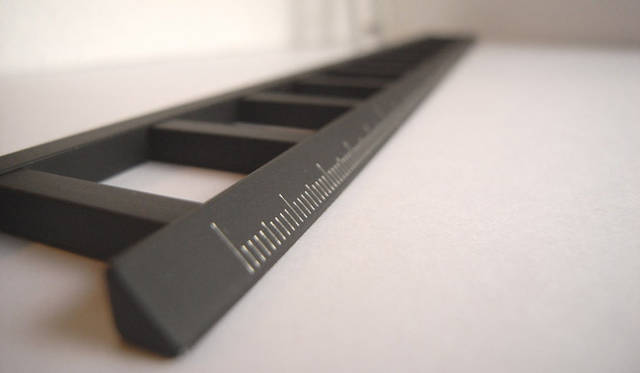 MicroWorks｜「Ladder Ruler」