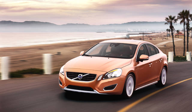 <b>VOLVO S60｜ボルボ S60</b>