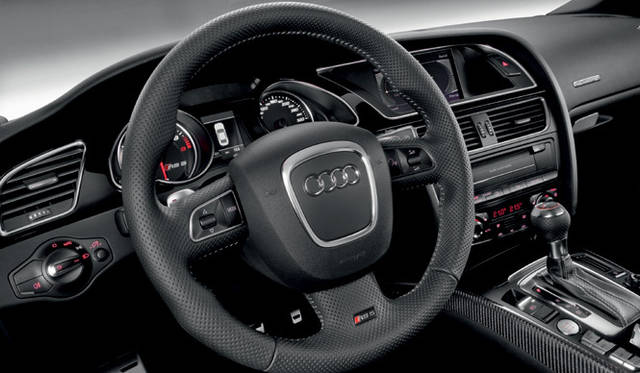 <b>Audi RS5｜アウディ RS5</b>