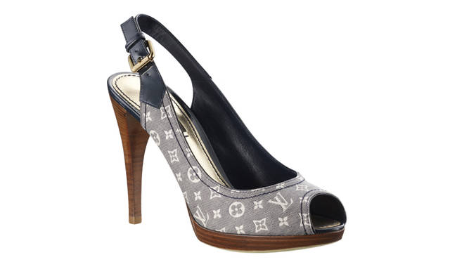ルイ・ヴィトン｜LOUIS VUITTON｜「キス ミー・ライン」 サンダル  [H9.5cm] 8万1900円<br/>　©LOUIS VUITTON/LB PRODUCTION