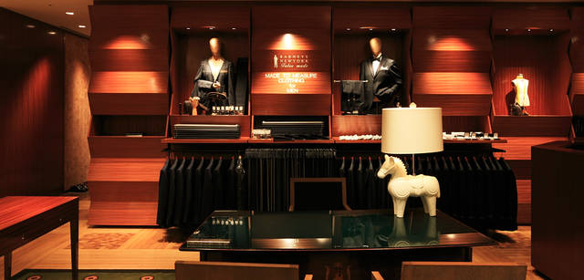 BARNEYS NEW YORK｜バーニーズ　ニューヨーク神戸店 地下1階 フルオーダーサロン