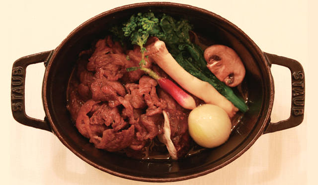 ブラッスリー＆ワイン カフェ「Buzz（バズ）」｜＜オープニングキャンペーン＞松阪牛の牛鍋ランチ 「松阪牛の牛鍋定食」1800円（限定20食）、「特選松阪牛の牛鍋定食」3000円（限定3食）