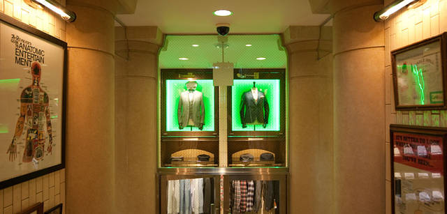 　ユナイテッドアローズ 原宿本店 メンズ館 地下1階 “UNITED ARROWS＆SONS”