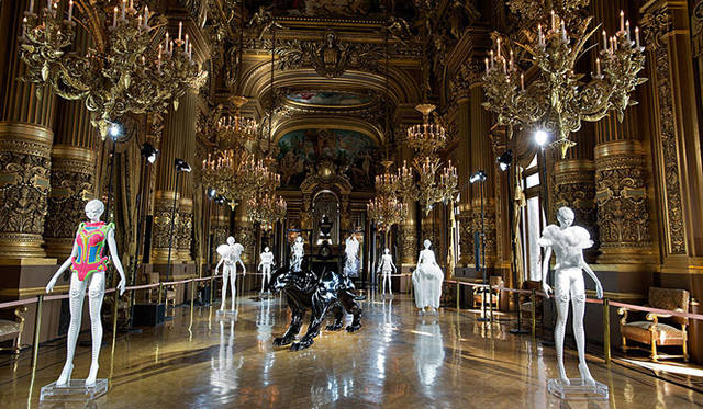 <b>「Eve 菱沼良樹＋天野喜孝」展｜「Eve in l’Opéra, Paris」</b>　© Patrick Rimond