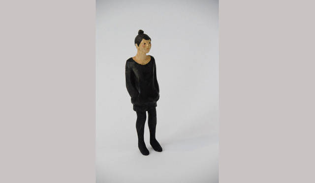 <b>バンビナート・ギャラリー｜Emerging Artists 2010</b>　檜垣文乃「わ・13」　2010　杉、顔料、ニス