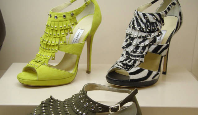 JIMMY CHOO｜ジミー・チュウ　2010-11秋冬コレクションより