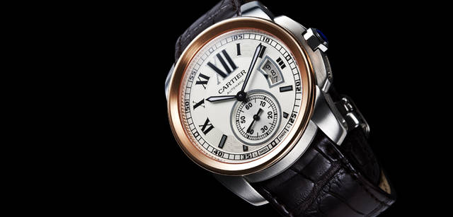 Calibre de Cartier｜カリブル ドゥ カルティエ 自動巻き、ピンクゴールド＆ステンレススティールケース×アリゲーターストラップ、直径42mm、シースルーバック、日常生活防水、 93万2400円（予価）