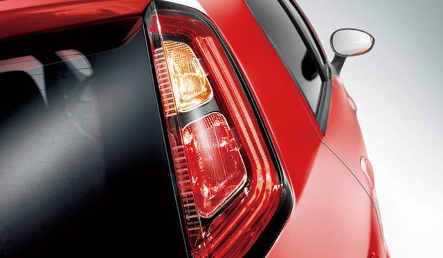 <b>FIAT PUNTO EVO｜フィアット プント エヴォ</b>