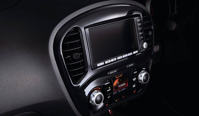 <b>NISSAN JUKE｜日産 ジューク</b>
