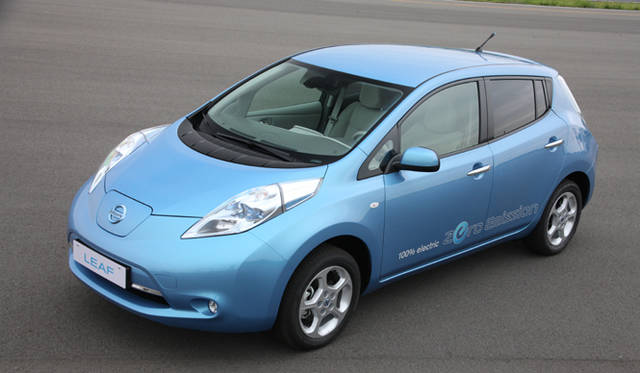 <b>NISSAN LEAF｜日産 リーフ</b>