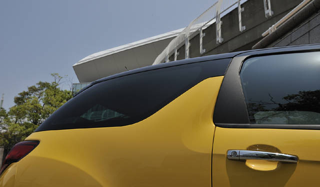 　CITROEN DS3 Chic