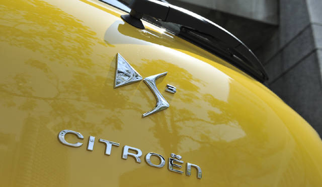 　CITROEN DS3 Chic