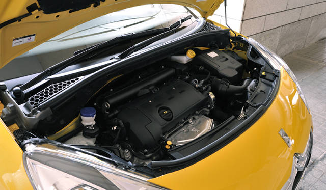 　CITROEN DS3 Chic