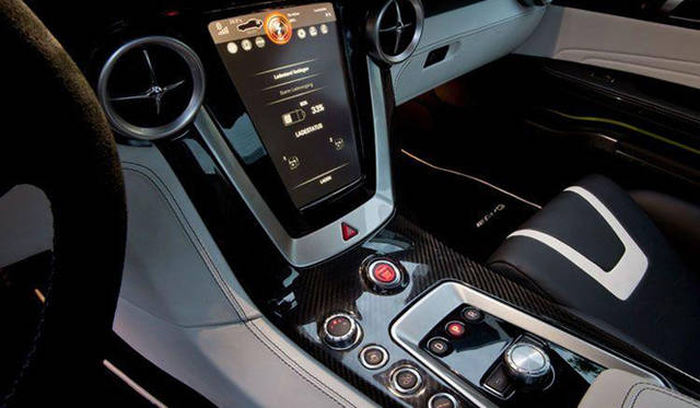 <b>Mercedes-Benz SLS AMG E-Cell｜メルセデス・ベンツ SLS AMG E-Cell</b>