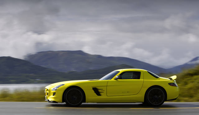 <b>Mercedes-Benz SLS AMG E-Cell｜メルセデス・ベンツ SLS AMG E-Cell</b>