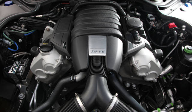 <b>PORSCHE PANAMERA｜ポルシェ パナメーラ</b>　パナメーラ4
