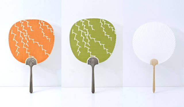 スフェラ｜Sfera｜左から：木版刷りうちわ 柳（橙・緑 ）、小丸型うちわ 白無地 