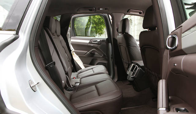 <b>PORSCHE Cayenne｜ポルシェ カイエン</b>
