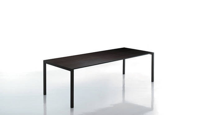 <b>Cassina｜カッシーナ</b>　「NAAN（ナーン）」