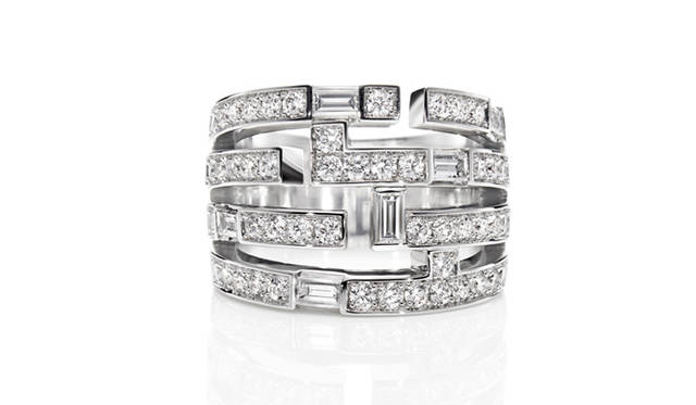 <b>HARRY WISTON｜ハリー・ウィンストン</b> ニューヨーク・コレクション「トラフィック」リング、Pt×ダイヤモンド（1.53ct）、182万円　
