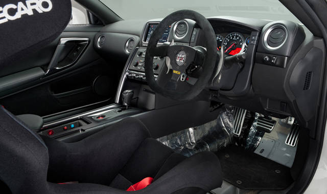 <b>日産 GT-R クラブトラックエディション｜NISSAN GT-R Club Track edition</b>