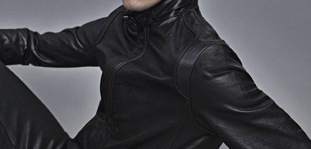 <b>ck Calvin Klein｜ck カルバン・クライン</b> レザーライダースジャケット7万9800円、パンツ1万9950円（すべてオンワード樫山 ）