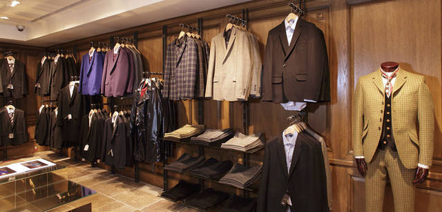 <strong>Paul Smith｜ポール・スミス</strong>　『ポール・スミス丸の内ショップ』 Main line / London / Collection area