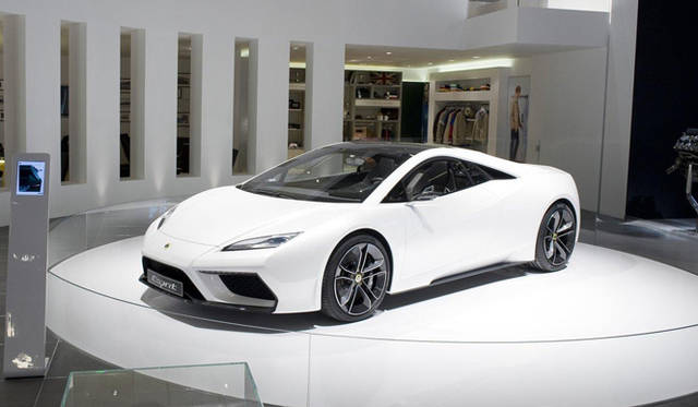<strong>LOTUS ESPRIT</strong>