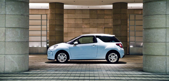 <strong>CITROEN DS3｜シトロエン DS3</strong>