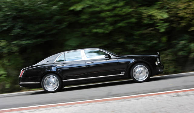 <strong>BENTLEY MULSANNE｜ベントレー ミュルザンヌ</strong>