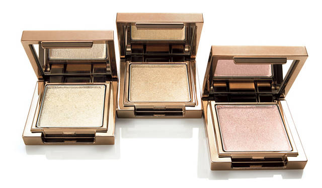 <strong>LUNASOL</strong> Shiny Nuance Eyes