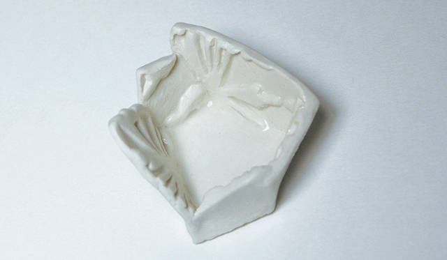 <strong>PASS THE BATON GALLERY</strong>　「Handmade/Readymade #1 “Geometrical House”」展　陶器「山口奈那子」 after