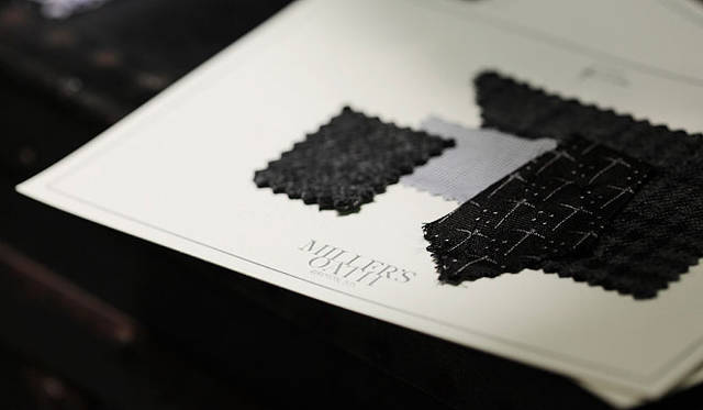 <strong> UNITED ARROWS｜ユナイテッドアローズ</strong>　ミラー兄弟のこだわりを感じる生地も魅力。