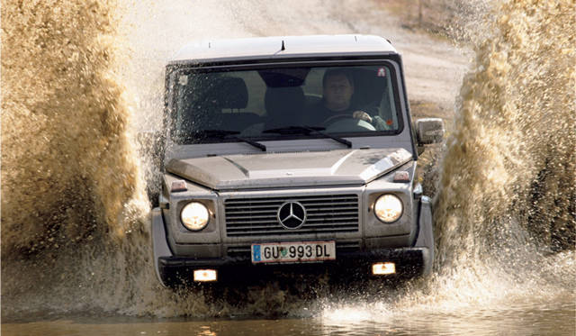 <strong>Mercedes-Benz G-Class｜メルセデス・ベンツ Gクラス</strong>　G550 ロング