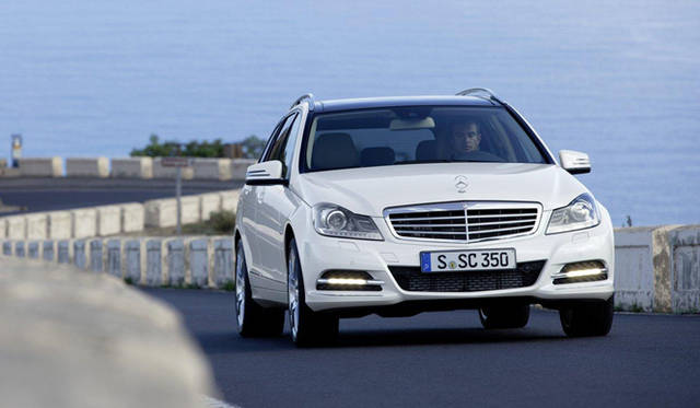 <strong>Mercedes-Benz C-Class｜メルセデス・ベンツ Cクラス</strong>　C350 Stationwagon