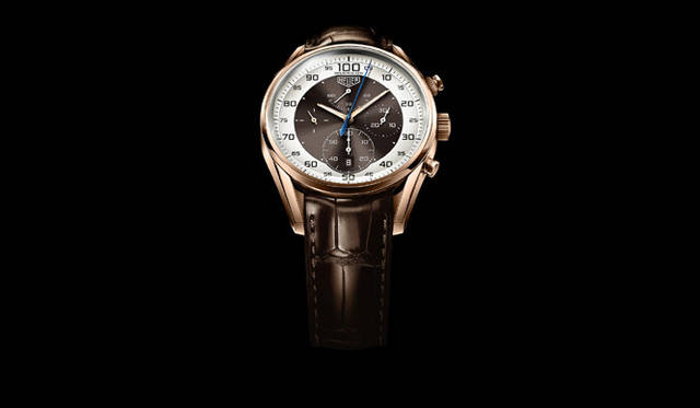 <strong>TAG Heuer｜タグ・ホイヤー</strong> 2つの複雑なメカニズムを一つに統合した画期的な構造。このたび発表された「ホイヤー カレラ マイクログラフ 1/100th　クロノグラフ」。