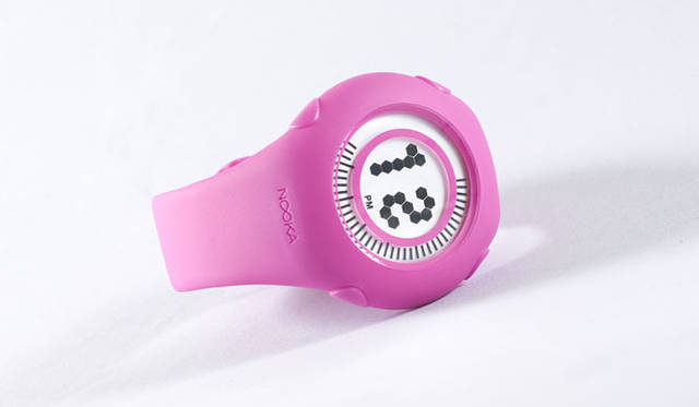 <strong>NOOKA</strong> Karim Rashid Collaboration Watch "Yogurt"