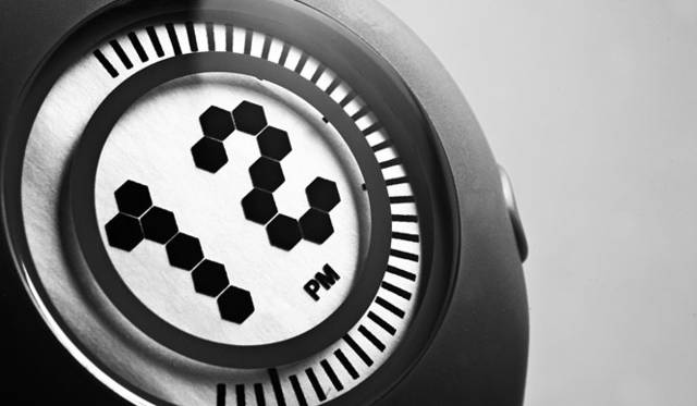 <strong>NOOKA</strong> Karim Rashid Collaboration Watch "Yogurt"