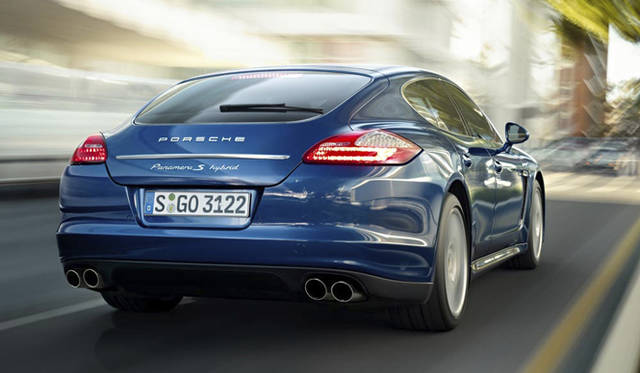<strong>PORSCHE Panamera S hybrid｜ポルシェ パナメーラS ハイブリッド</strong>