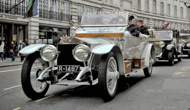 <strong>Rolls-Royce Silver Ghost｜ロールス・ロイス シルバーゴースト</strong>
