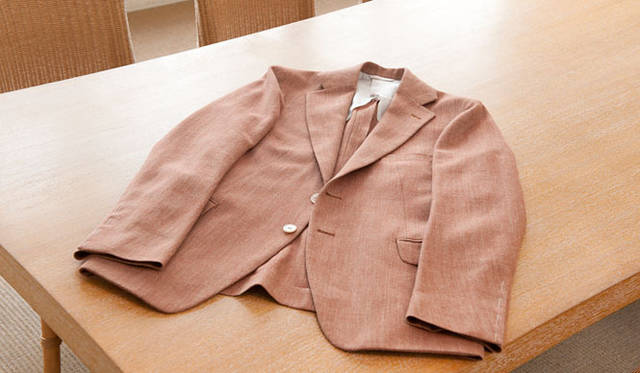 <strong>TOMORROWLAND｜トゥモローランド</strong>　「Le Verneuil 」シングル2Bジャケット7万3,500円（トゥモローランド） 