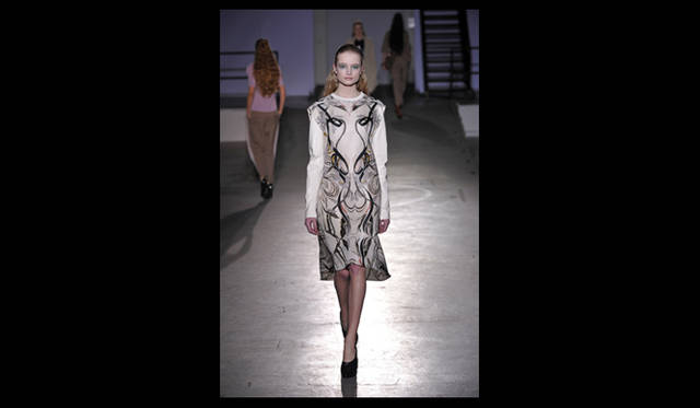 <strong>3.1 Phillip Lim｜スリーワン フィリップ リム</strong> 　2011年秋冬コレクション速報　 ©FIRST view