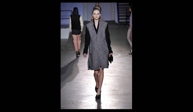 <strong>3.1 Phillip Lim｜スリーワン フィリップ リム</strong> 　2011年秋冬コレクション速報　 ©FIRST view