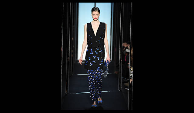 <strong>DIANE VON FURSTENBERG｜ダイアン フォン ファステンバーグ</strong> 2011年秋冬コレクション速報