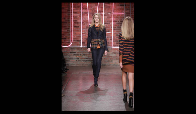 <strong>DKNY</strong> 2011年秋冬コレクション速報