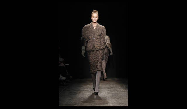<strong>DONNA KARAN NEW YORK｜ダナ キャラン ニューヨーク</strong> 2011年秋冬コレクション速報